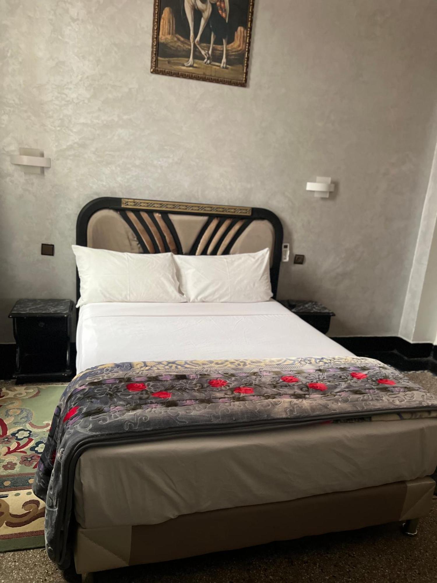 Amor Hotel フェズ エクステリア 写真
